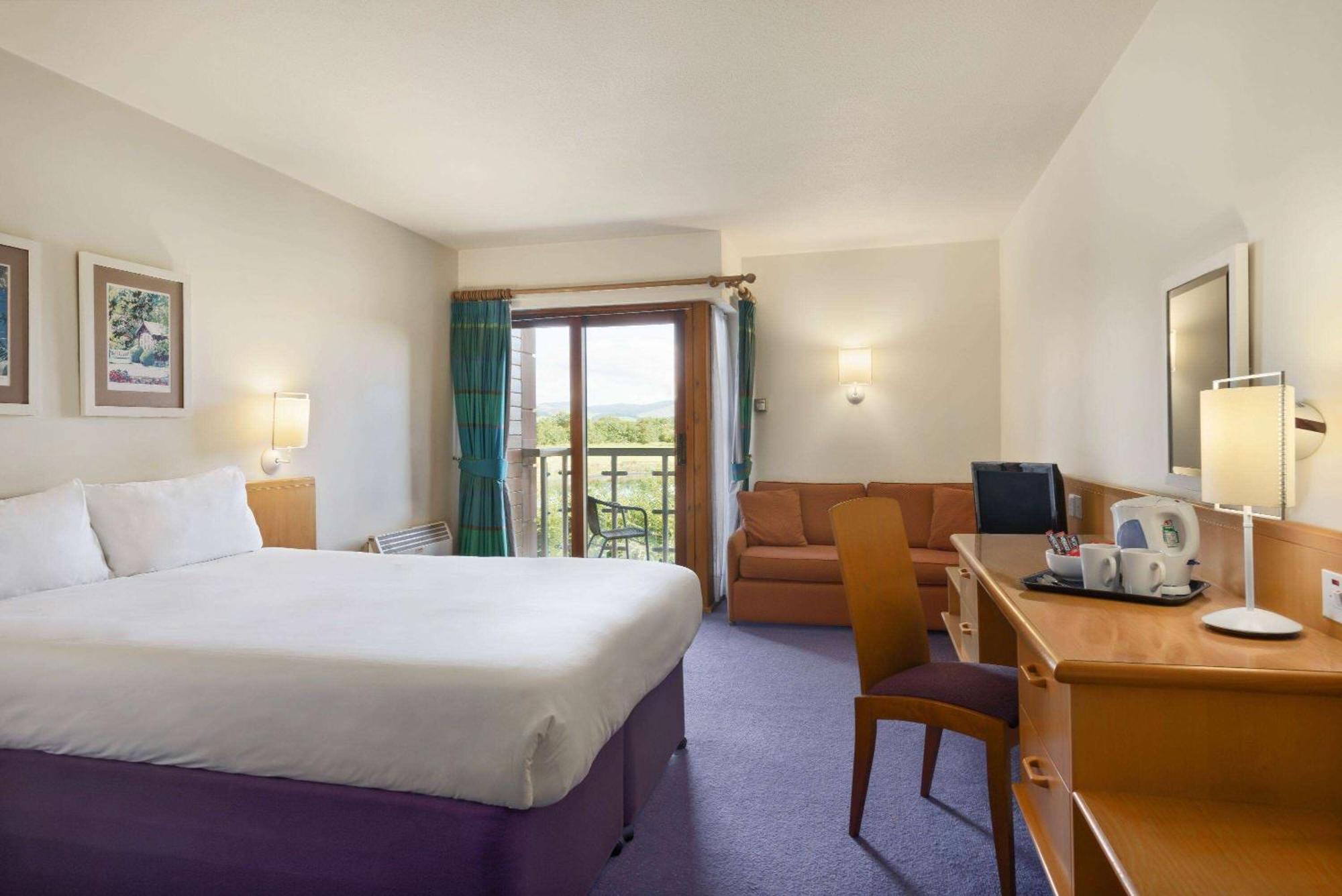 Days Inn Lockerbie - Annandale Water Johnstonebridge Экстерьер фото