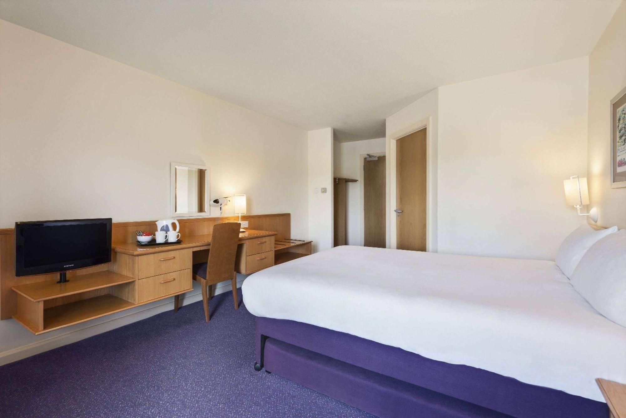 Days Inn Lockerbie - Annandale Water Johnstonebridge Экстерьер фото